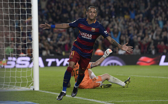 智科智能扫地机器人画册设计