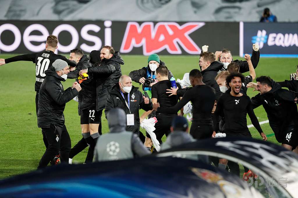 悦龄会科技公司卡片设计